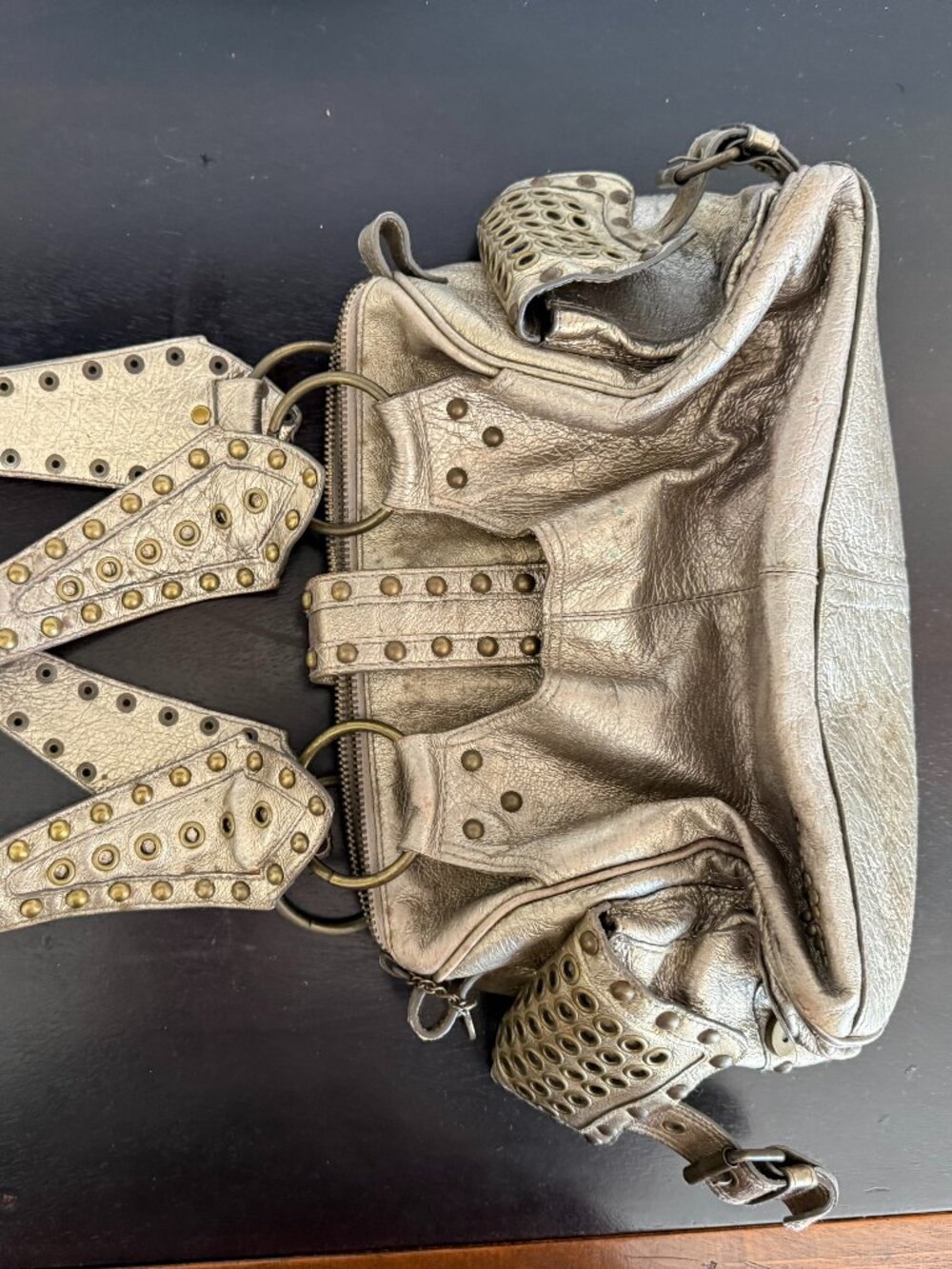 Betsey Johnson vintage Gold studded bag - Picture 4 of 6